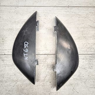 Элемент пластика (плавники) Honda NT650V Deauville (1998-2001)