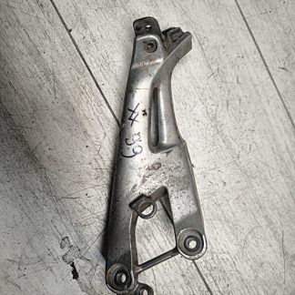 Кронштейн задней боковой подножки Honda CBR1100XX (1999-2000)