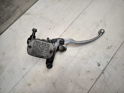 Главный тормозной цилиндр переднего тормоза с рычагом (машинка) Yamaha XJ900S Diversion (1995-2002)