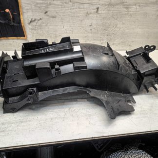 Элемент пластика нижний Honda NT650V Deauville (1998-2001)