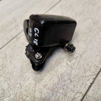 Главный тормозной цилиндр переднего тормоза (машинка) Honda GL1800 (2006-2010)