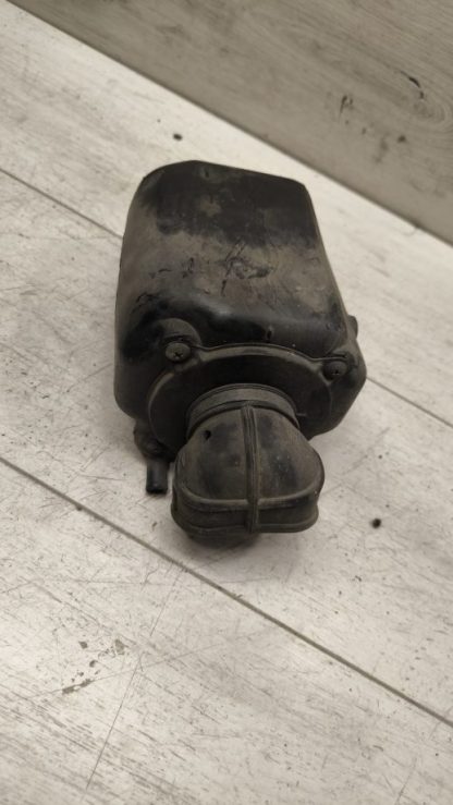 Корпус воздушного фильтра (AIRBOX) Suzuki VX800 (1990-1996) — изображение 3