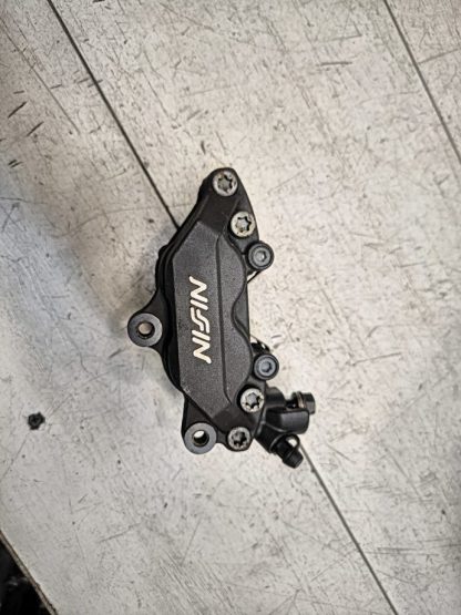 Суппорт передний Honda CBR600F4i