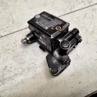 Главный цилиндр сцепления (машинка) Kawasaki ZZR1100 (1990-1992)