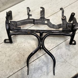 Кронштейн передний (паук) Kawasaki ZZR1100 (1990-1992)