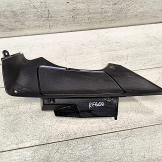 Элемент пластика боковой Suzuki RF600R (1993-1997)