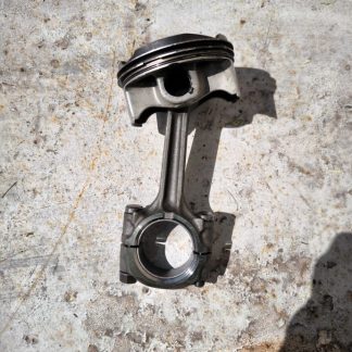 Поршень с шатуном и кольцом Honda CBR954RR Fireblade