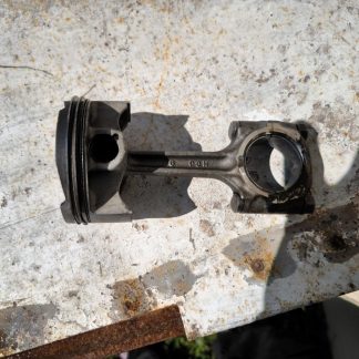 Поршень с шатуном и кольцом Honda CBR954RR Fireblade