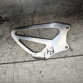 Лепесток кронштейна Honda CBR600F4i