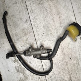 Главный тормозной цилиндр заднего тормоза (машинка) Honda CBR600F4i