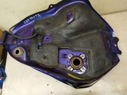 Топливный бак Honda CBR1000F (1993-1999) — изображение 3