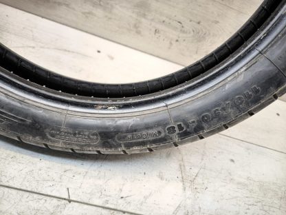 Мотошина Michelin Pilot 110/90-18 (дата выпуска 23/04) Suzuki VX800 (1990-1996) — изображение 2