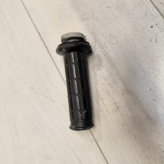 Грипса с пластиковой ручкой Yamaha XJ900S Diversion (1995-2002)