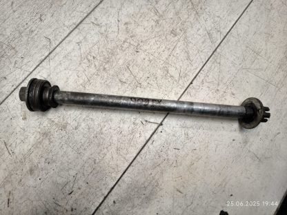 Ось заднего колеса Yamaha XJ600S Diversion (1992-1997)