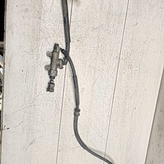 Главный тормозной цилиндр заднего тормоза Honda CBR919RR Fireblade (1996-1999)