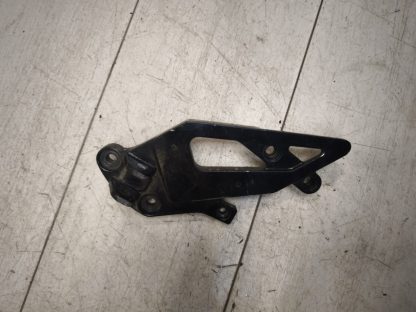 Кронштейн боковой подножки Kawasaki GPZ500 (1994-2009) — изображение 2