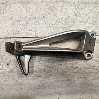 Кронштейн боковой подножки Yamaha FZ1N (2006-2015)