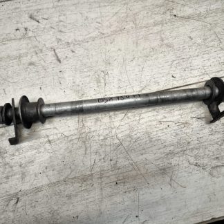 Ось заднего колеса Suzuki GSX750F Katana (1989-1997)