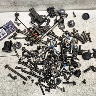 Болты как на фото Suzuki GSX600F Katana (1988-1997)