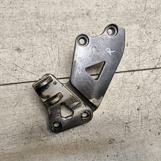 Кронштейн боковой подножки Kawasaki ZZR600 (1993-2003)