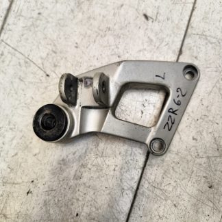 Кронштейн боковой подножки Kawasaki ZZR600 (1993-2003)