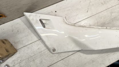 Элемент пластика Honda VFR400R (1986-1987) — изображение 3