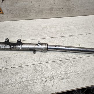 Перо вилки (поврежденное) Honda VFR750F (1990-1993)