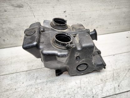 Корпус воздушного фильтра (AIRBOX) Kawasaki ER-5 (1997-2000) — изображение 3