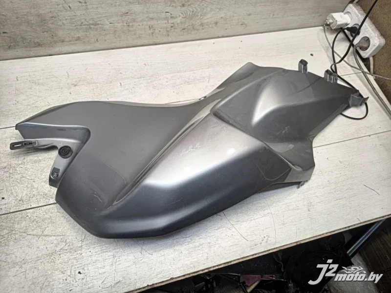 Элемент пластика BMW K1200S (2004-2008)