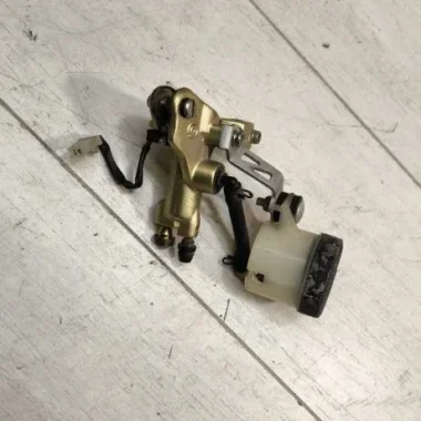 Главный тормозной цилиндр переднего тормоза (машинка) Benelli tornado tre 900 (2001-2005)