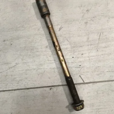 Болт Benelli tornado tre 900 (2001-2005)