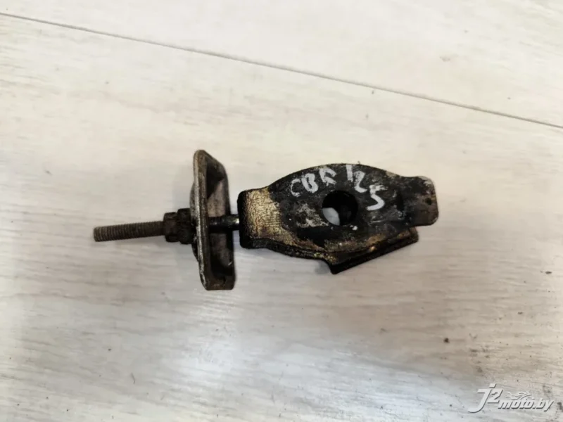Натяжитель цепи Honda CBR125R (2007-2010)