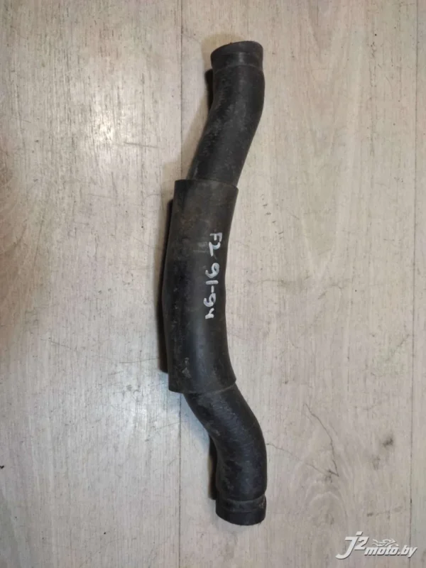 Патрубок Honda CBR600F2