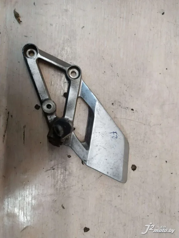 Кронштейн боковой подножки Honda CBR600F2