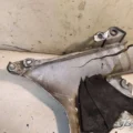 Элемент пластика боковой с повреждениями Honda CBR600F3