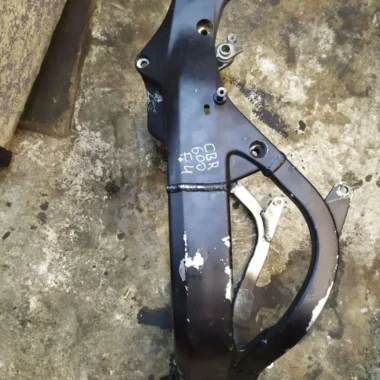 Рама Honda CBR600F4