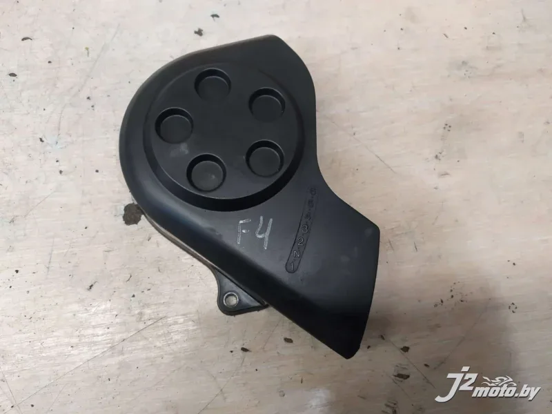 Крышка ведущей звезды Honda CBR600F4