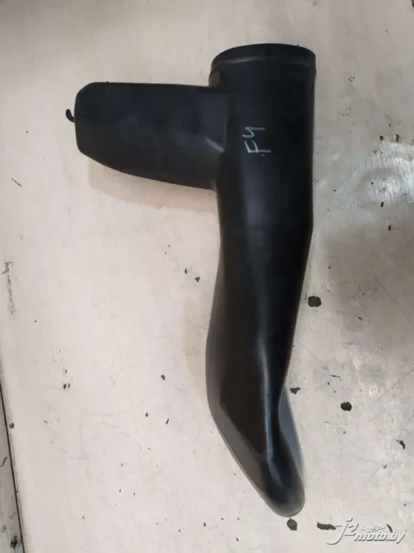 Воздуховод Honda CBR600F4