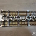 Крышка распредвалов Honda CBR600F4 (1999-2000)