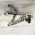 Кронштейн боковой подножки Honda CBR600F4 (1999-2000)