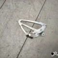 Лепесток кронштейна Honda CBR600F4i