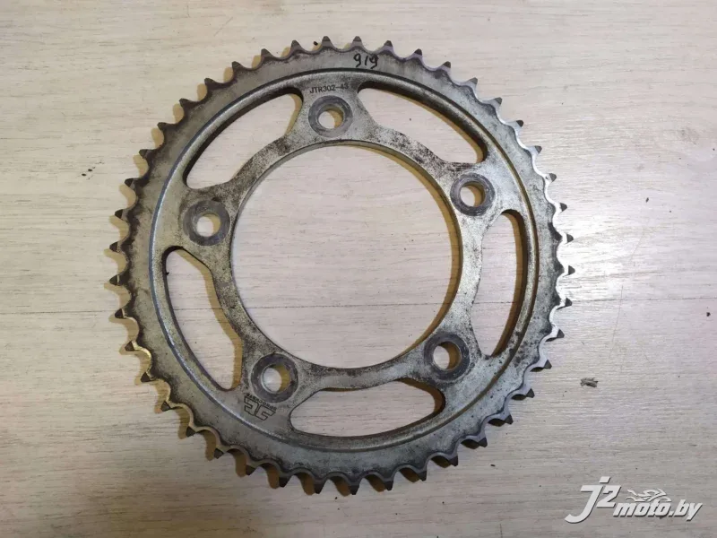 Звезда ведомая JTR302 - 43 Honda CBR919RR Fireblade (1996-1999)