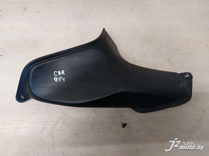 Элемент пластика боковой Honda CBR954RR Fireblade