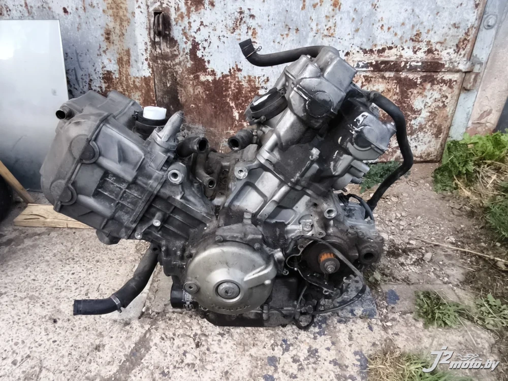 Двигатель в сборе (пробег 64000 км) Honda XL1000 Varadero (1999-2002)