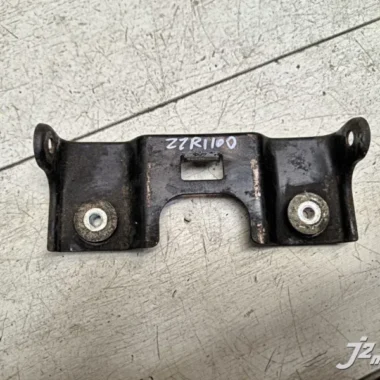 Кронштейн Kawasaki ZZR1100 (1990-1992)