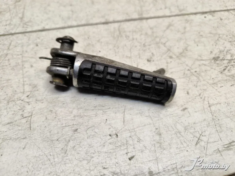 Подножка боковая левая Kawasaki ZZR1100 (1990-1992)