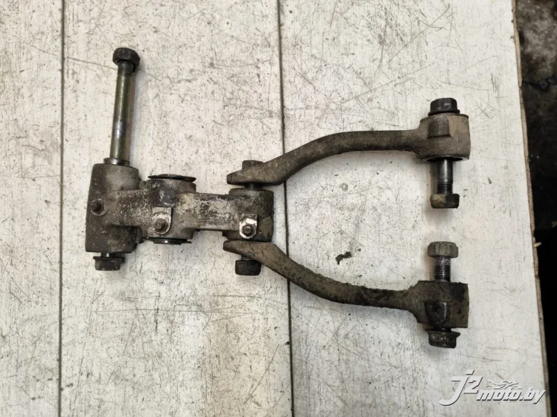 Прогрессия Kawasaki ZZR1100 (1990-1992)