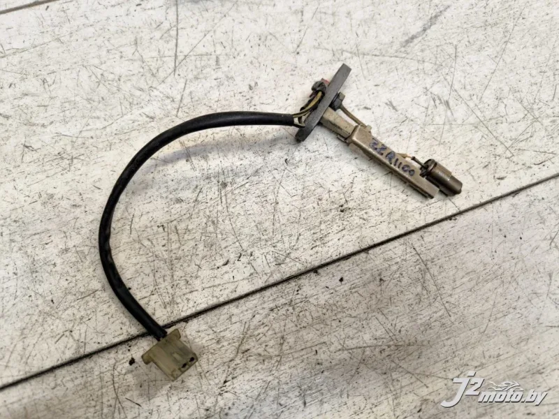 Датчик уровня топлива Kawasaki ZZR1100 (1990-1992)
