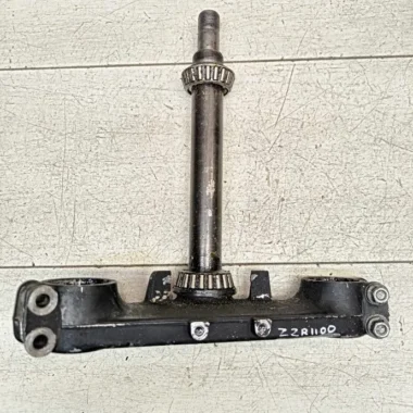 Траверса нижняя Kawasaki ZZR1100 (1990-1992)