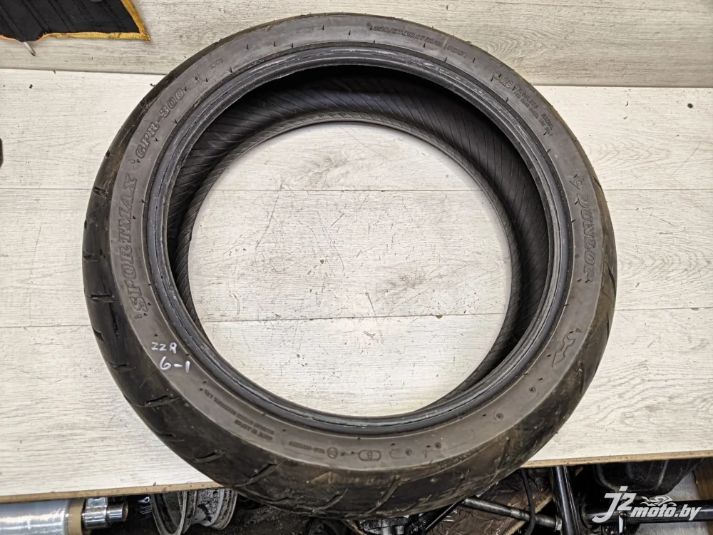 Мотошина Dunlop Sport Maxx 180/55-17 (дата выпуска 07/24) Kawasaki ZZR600 (1990-1992)